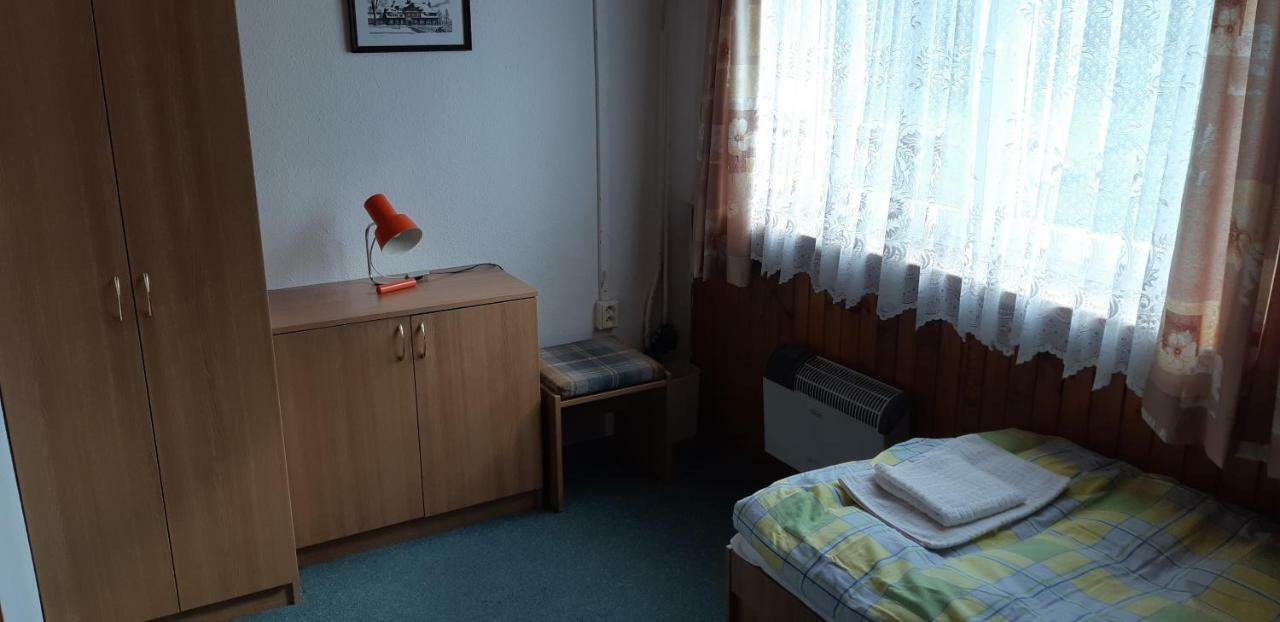 Chata Na Sousi Десна Экстерьер фото