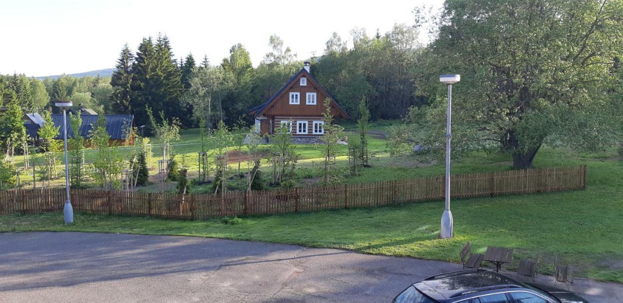Chata Na Sousi Десна Экстерьер фото